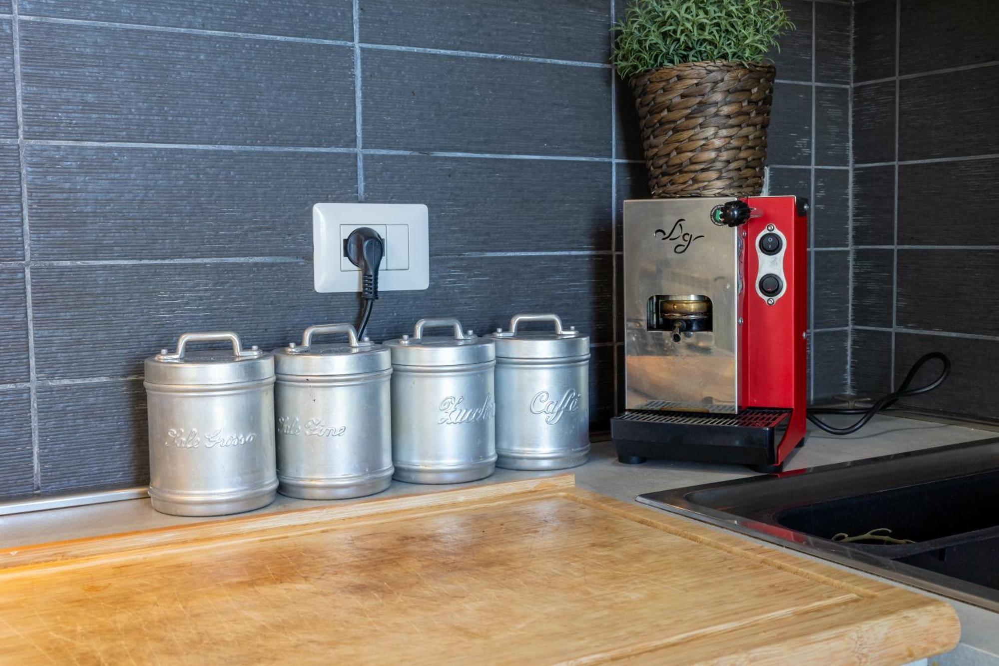 Belvedere Modern Apartment Con Parcheggio Gratuito Roma Esterno foto